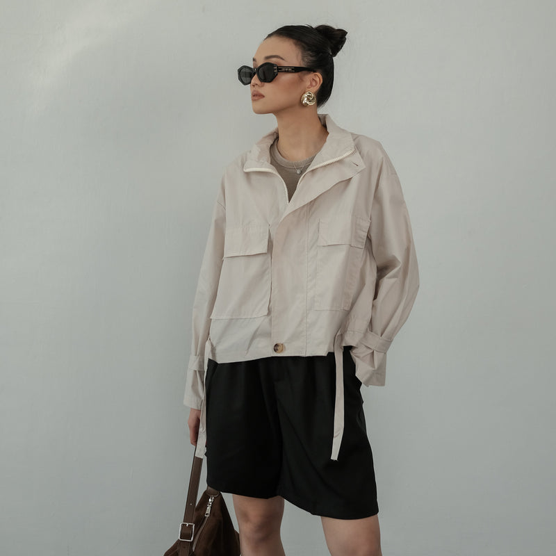 Kurume Cream Outer