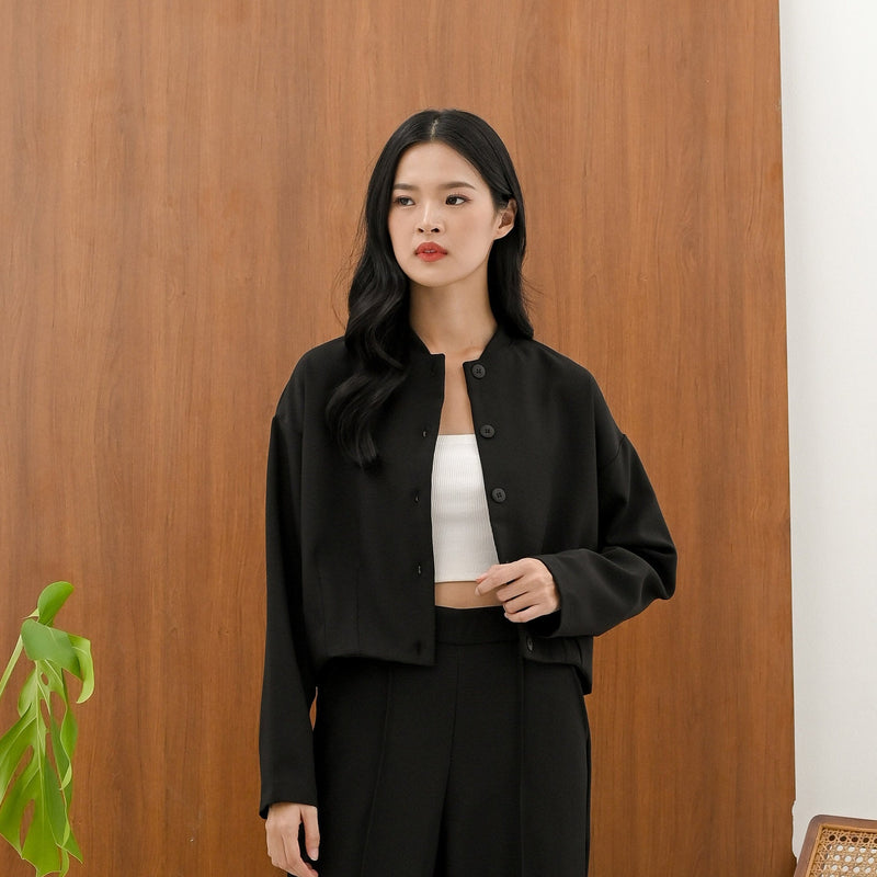 Niseko Black Blazer